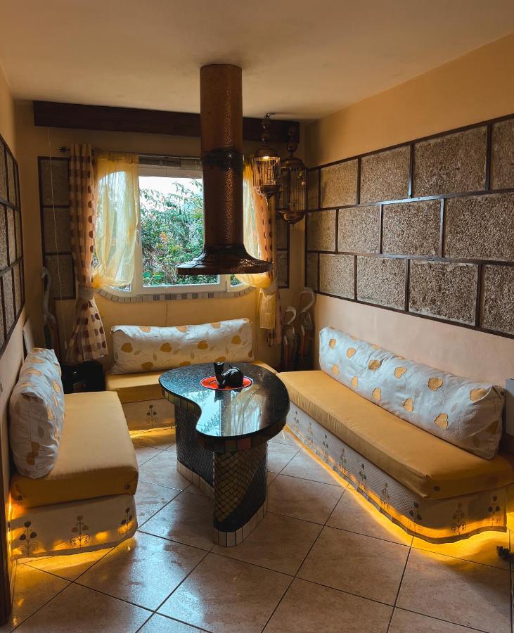 Apartment With Huge Deck Nestled In Marvelous Gardens - Nidos ラ・オロタバ エクステリア 写真