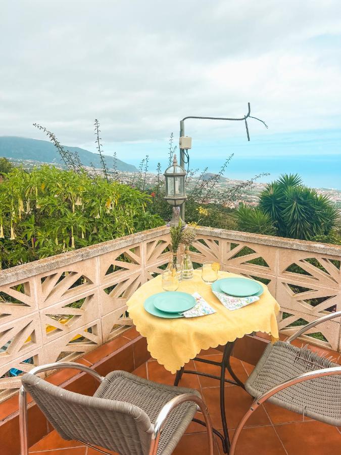 Apartment With Huge Deck Nestled In Marvelous Gardens - Nidos ラ・オロタバ エクステリア 写真