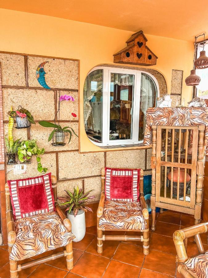 Apartment With Huge Deck Nestled In Marvelous Gardens - Nidos ラ・オロタバ エクステリア 写真