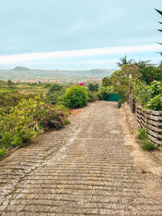 Apartment With Huge Deck Nestled In Marvelous Gardens - Nidos ラ・オロタバ エクステリア 写真